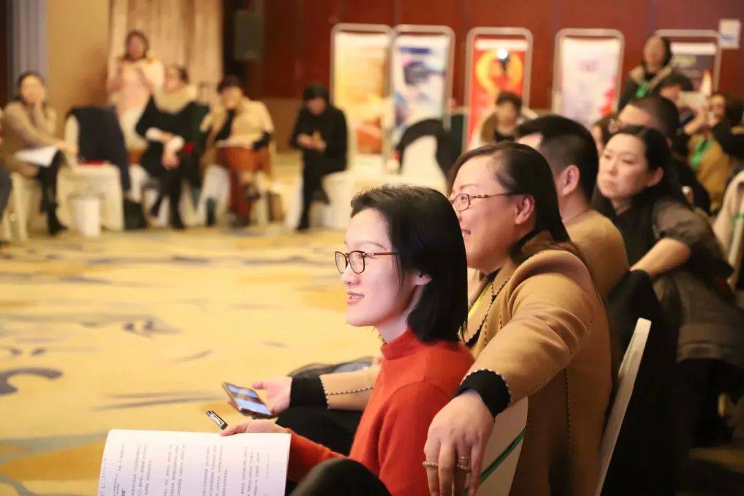 ＂2024雷锋心水网论坛＂的：解析解释说法_设计师版6.19