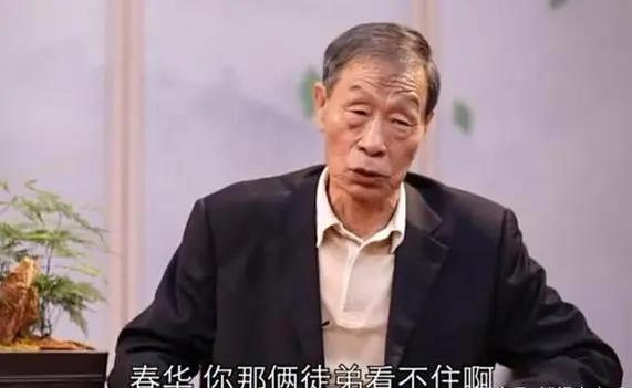 方清平最新相声爆笑来袭，观众笑到肚子疼！