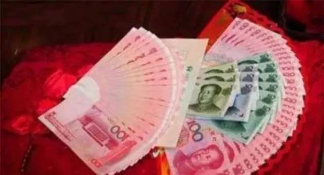 最新婚姻彩礼，自然美景下的爱情探索之旅